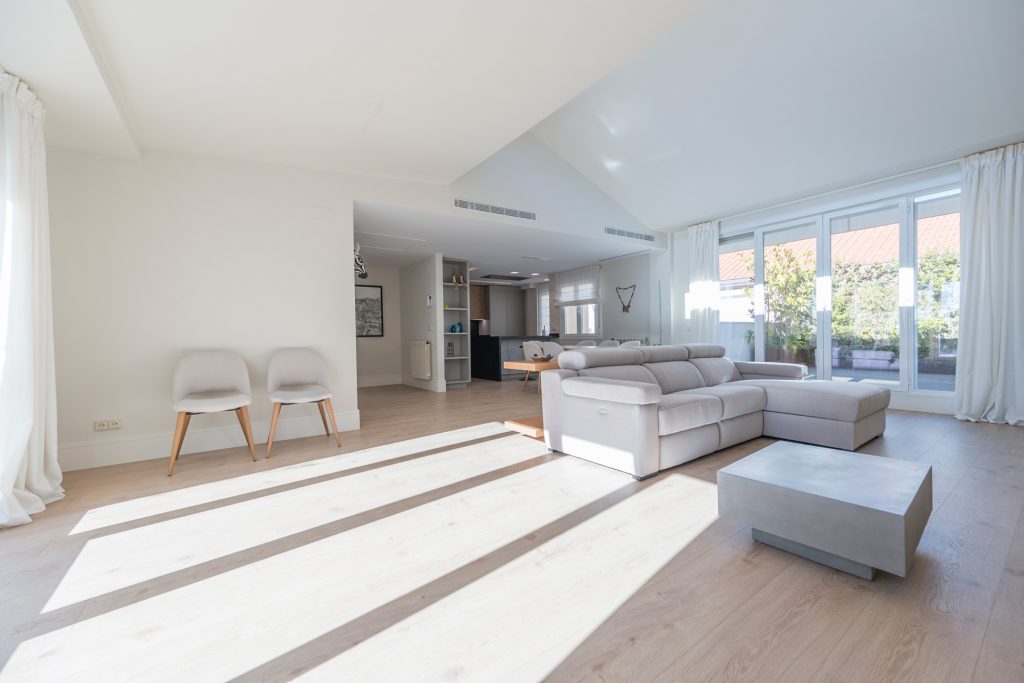 Atico en calle Juan de Mena en venta en Sofimar Real Estate